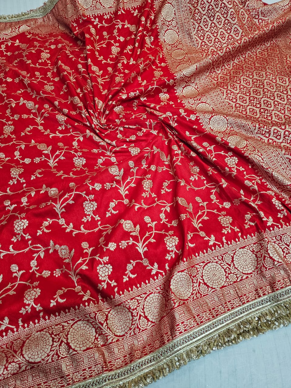 Premium Red Georgette Banarasi Silk Saree with Heavy Lace Work