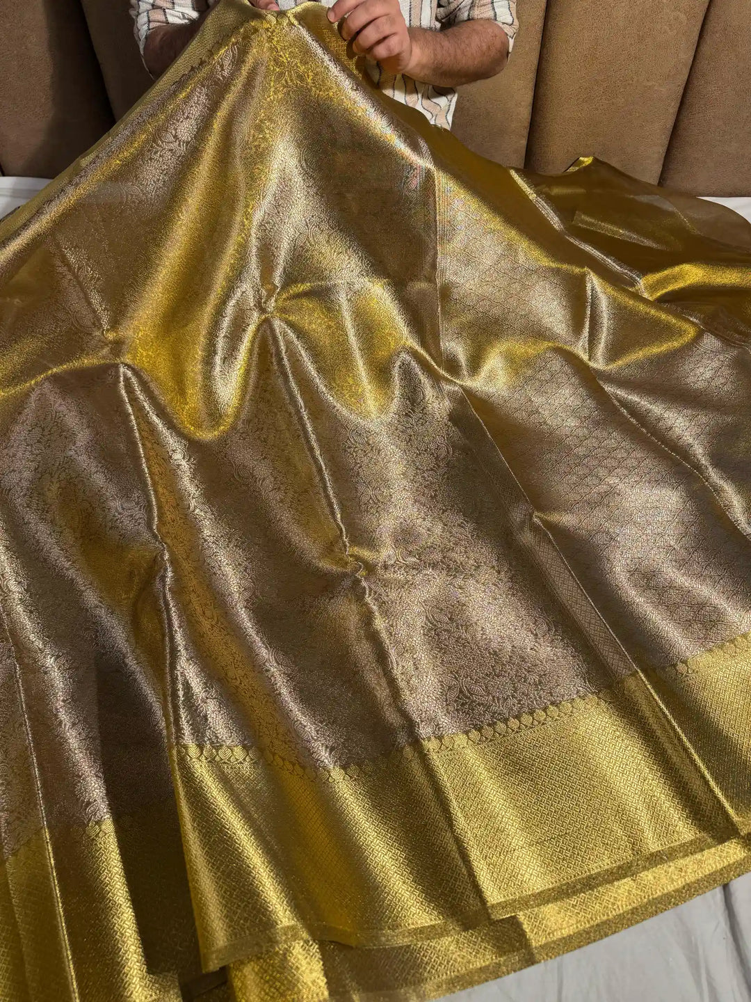 Premium banarasi copper brocade silk saree with rich pallu and blouse 