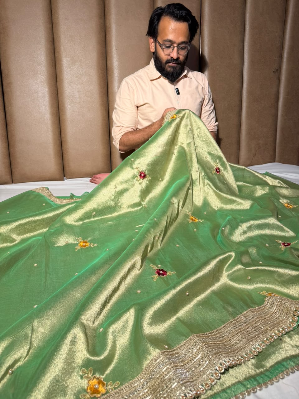 Pretty Green Kora Tissue Silk Handwork Banarasi Saree