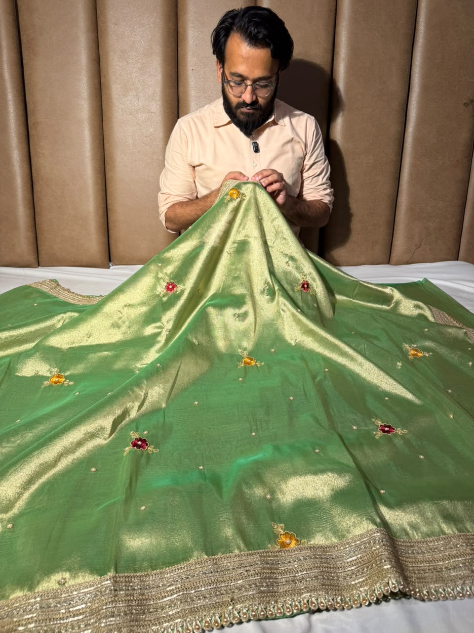 Pretty Green Kora Tissue Silk Handwork Banarasi Saree