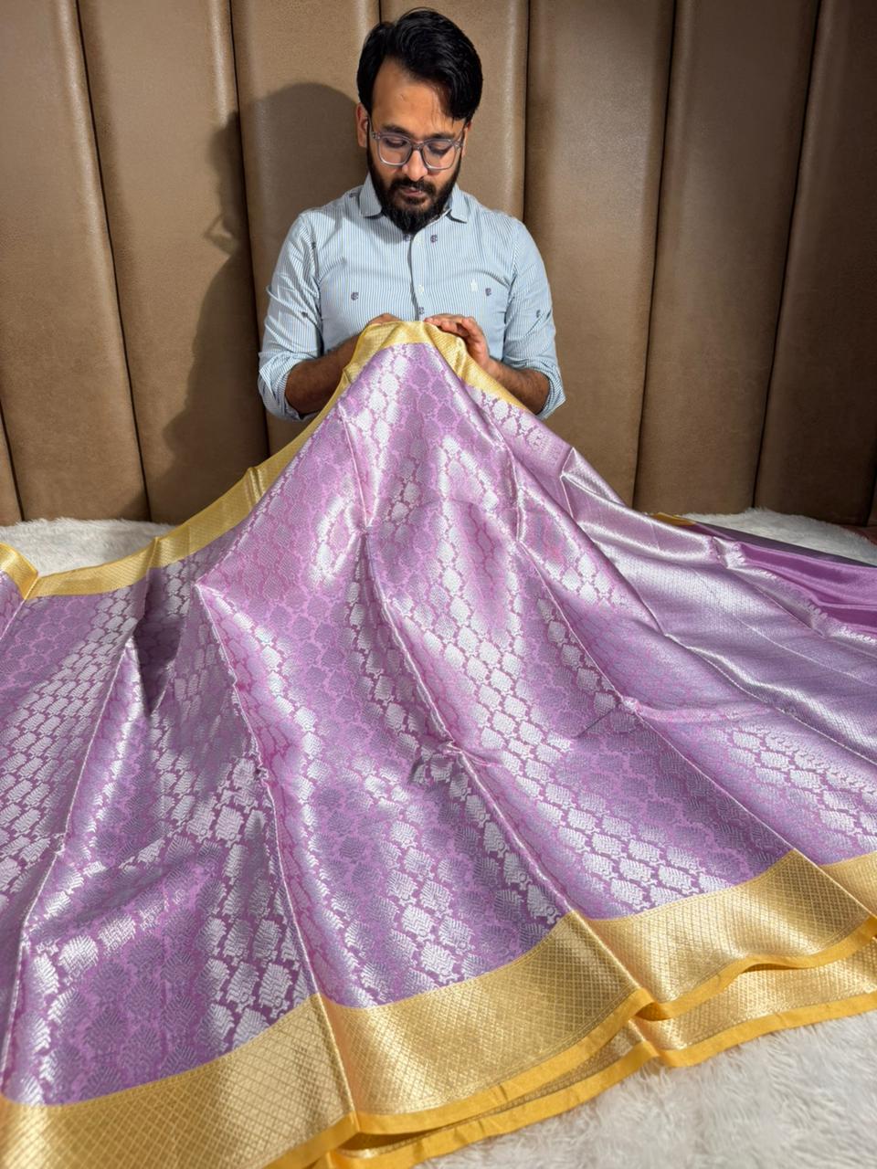 Pretty Lavender Kanjivaram Embossed Tissue Saree