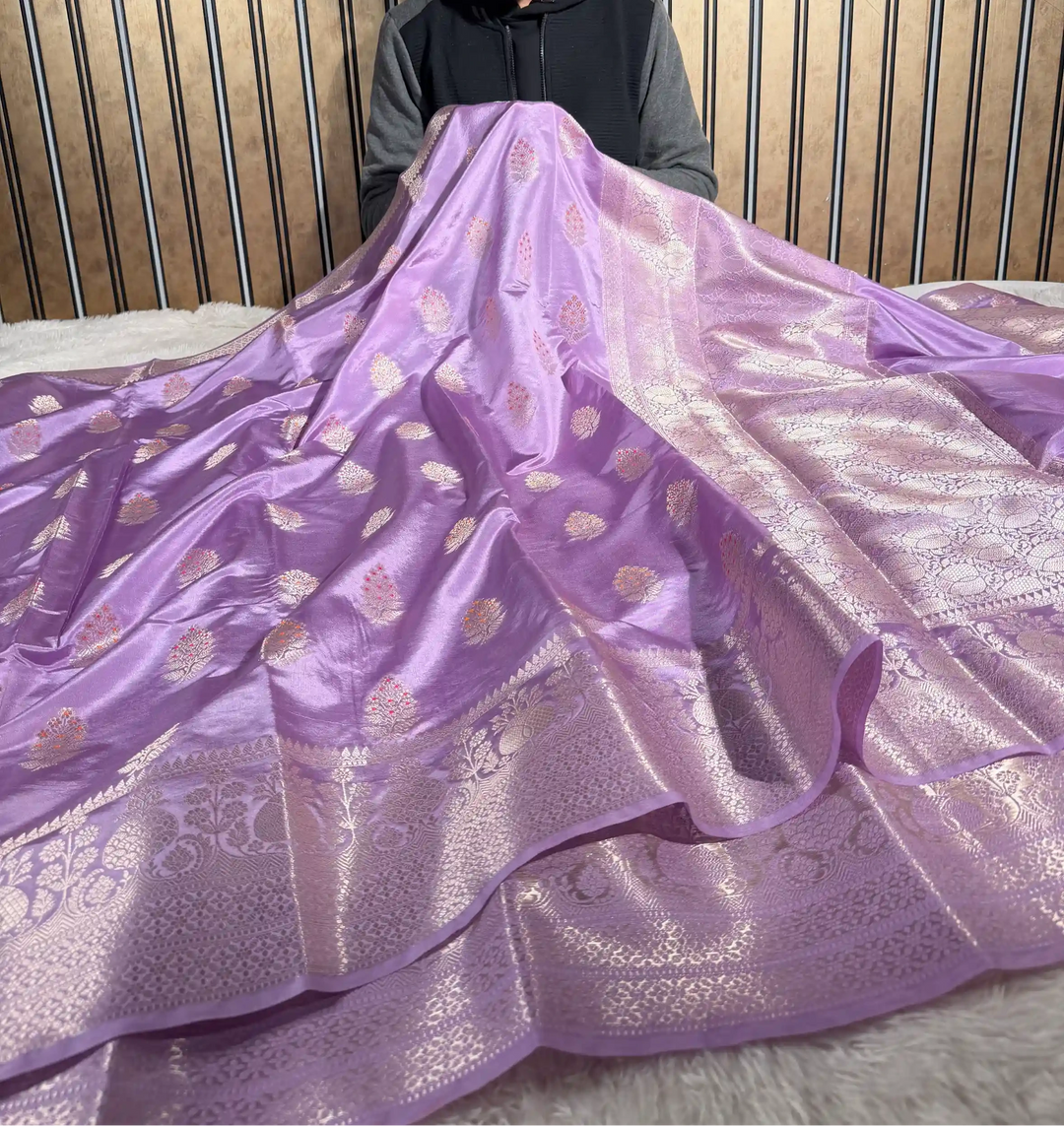 Pretty Lavender Raw Chinia Silk Meenakari Buta Banarasi Saree