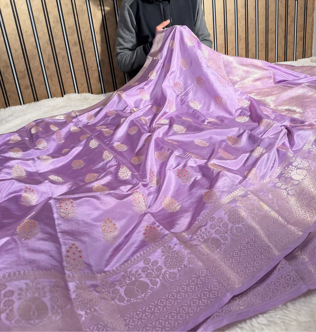 Pretty Lavender Raw Chinia Silk Meenakari Buta Banarasi Saree