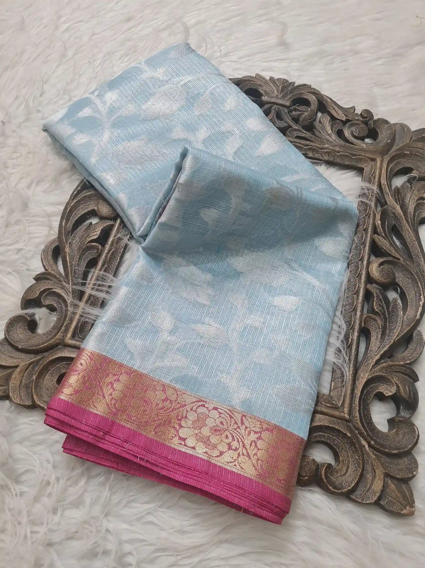 Pretty Soft Silk Exclusive Banarasi Saree