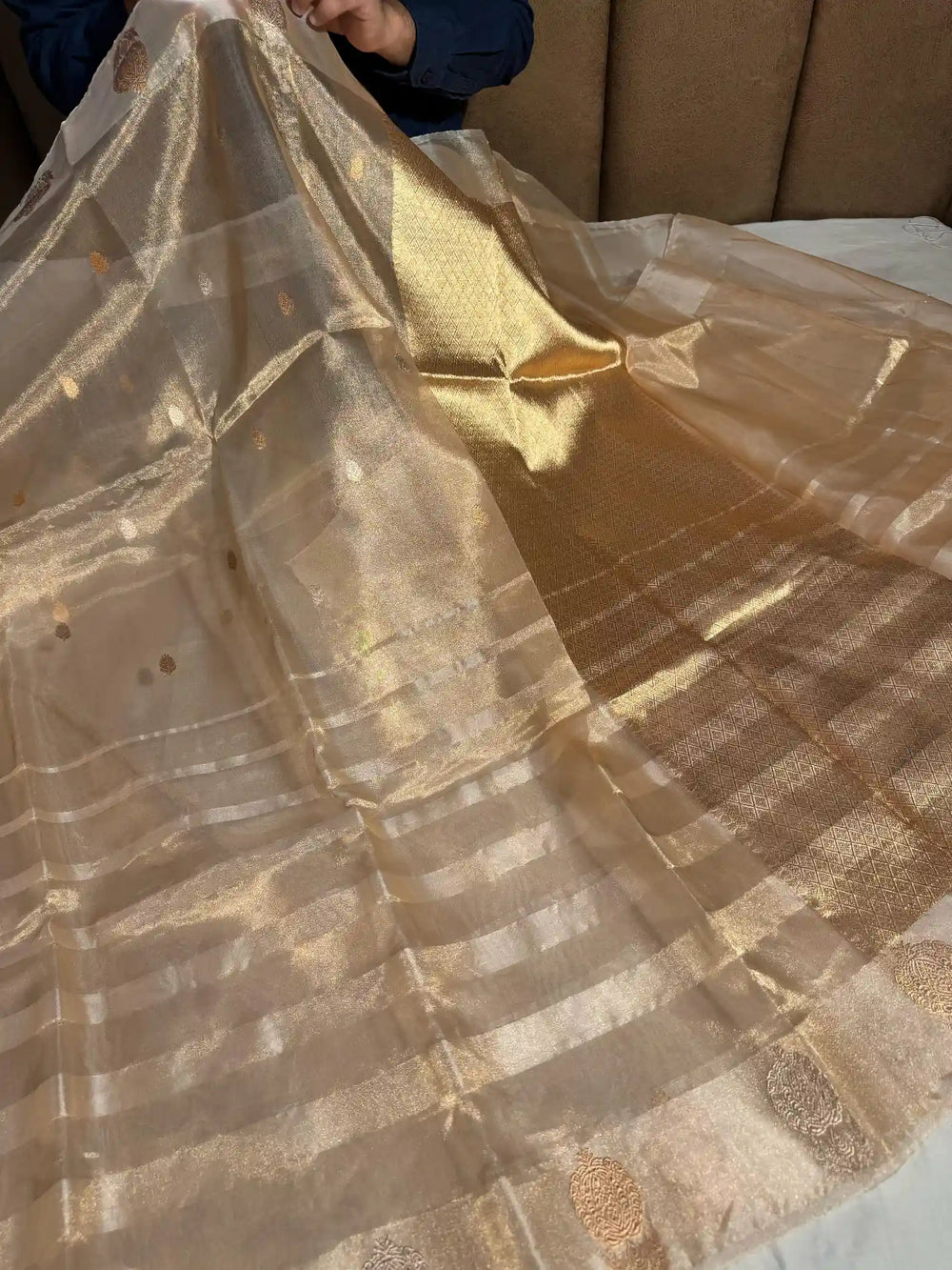 Pure Handloom Kadhua Tissue Saree with Rich Pallu and Blouse