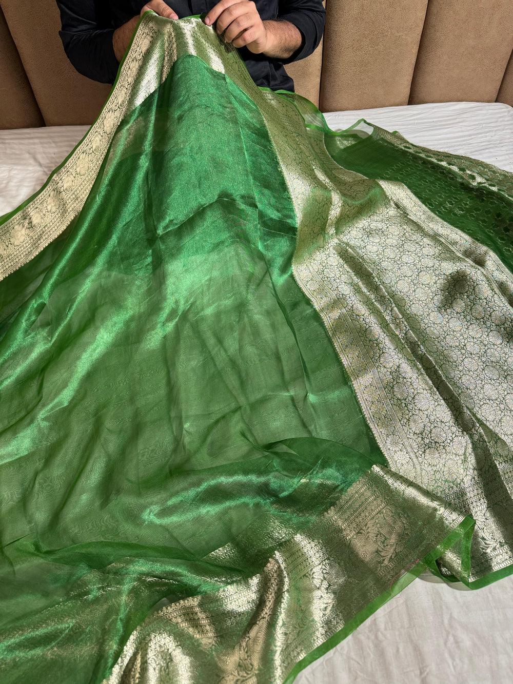 Pure Green Shade  Tissue Silk Saree 100% Reshmi zari