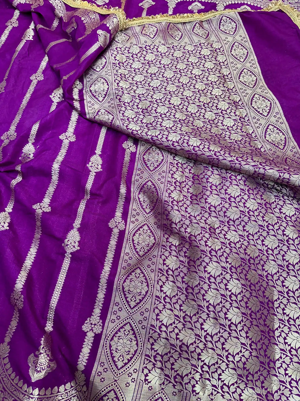 Purple Chiniya Silk Heavy Lace Attached Banarasi Saree