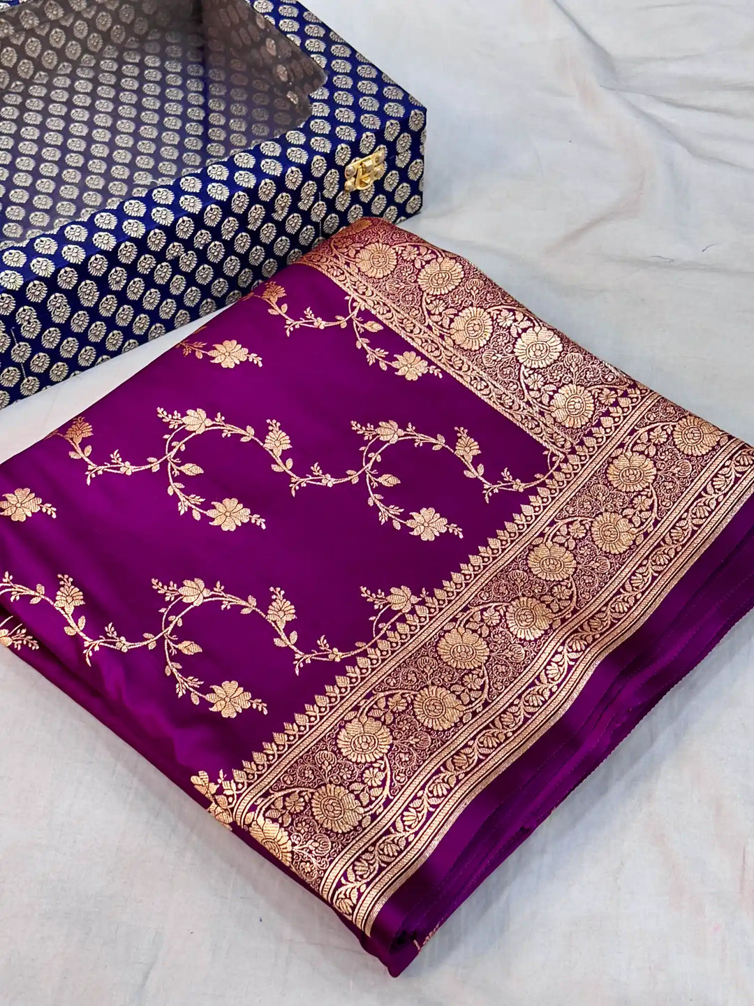 Purple Satin Silk Saree with Rich Texture Design and Classical Pallu