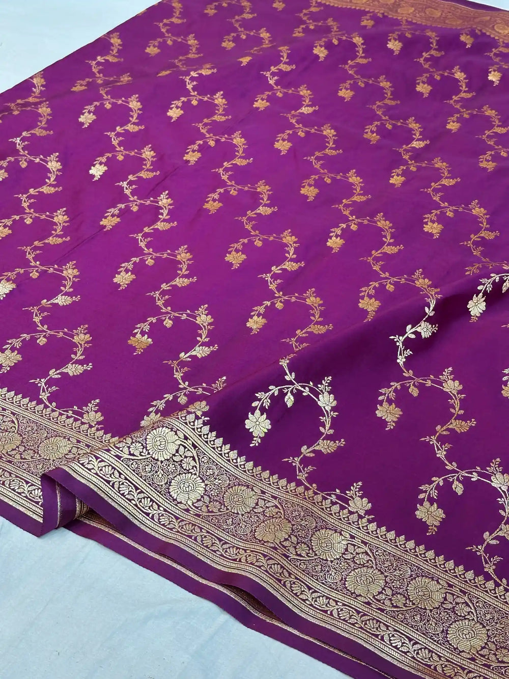 Purple Satin Silk Saree with Rich Texture Design and Classical Pallu