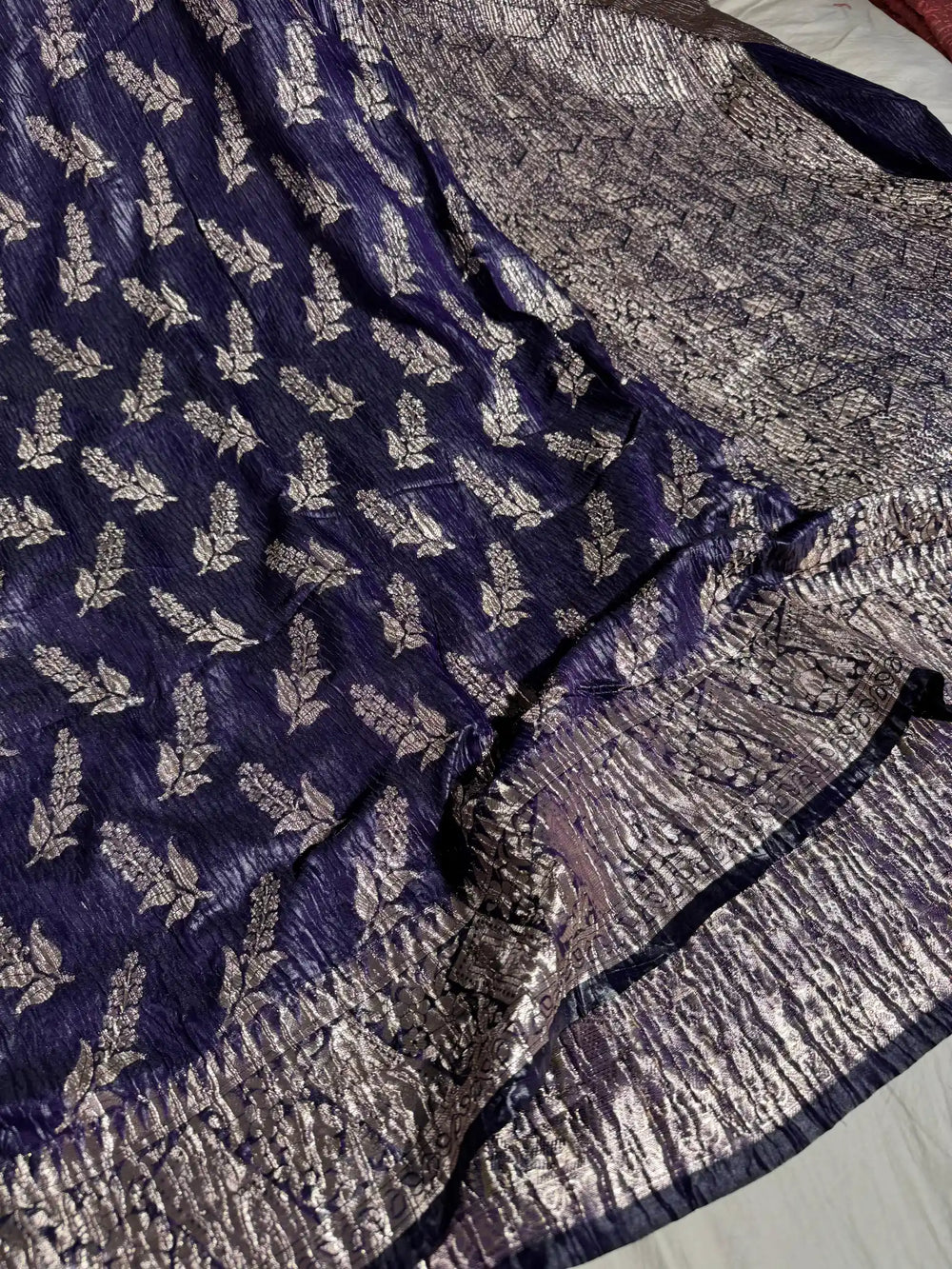 Purple Taupe Pashmina silk saree with vertical crush pattern and rich pallu