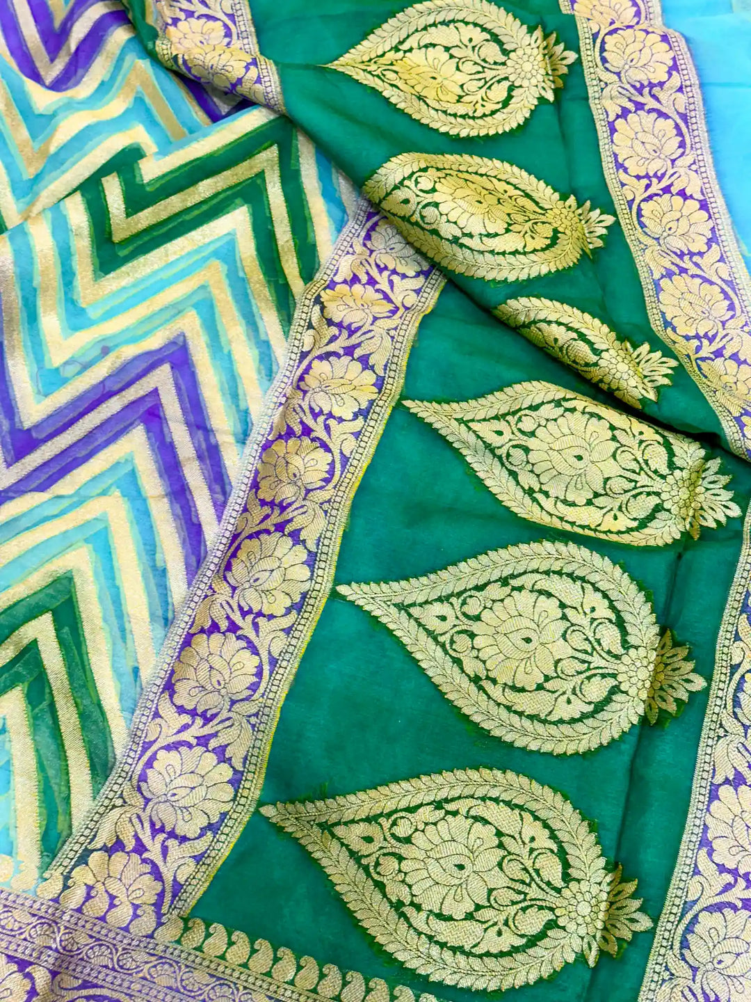 Rangkat Handbrush Dyed Zig Zag Chiffon Banarasi Saree