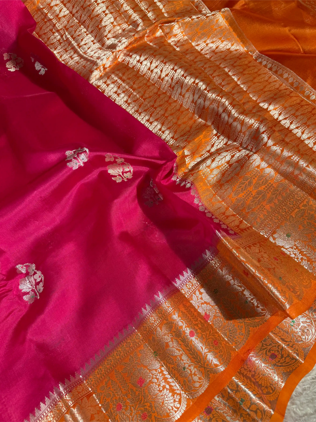 Rani Pink Pure Mango Silk Eccentric Buta Banarasi Saree 