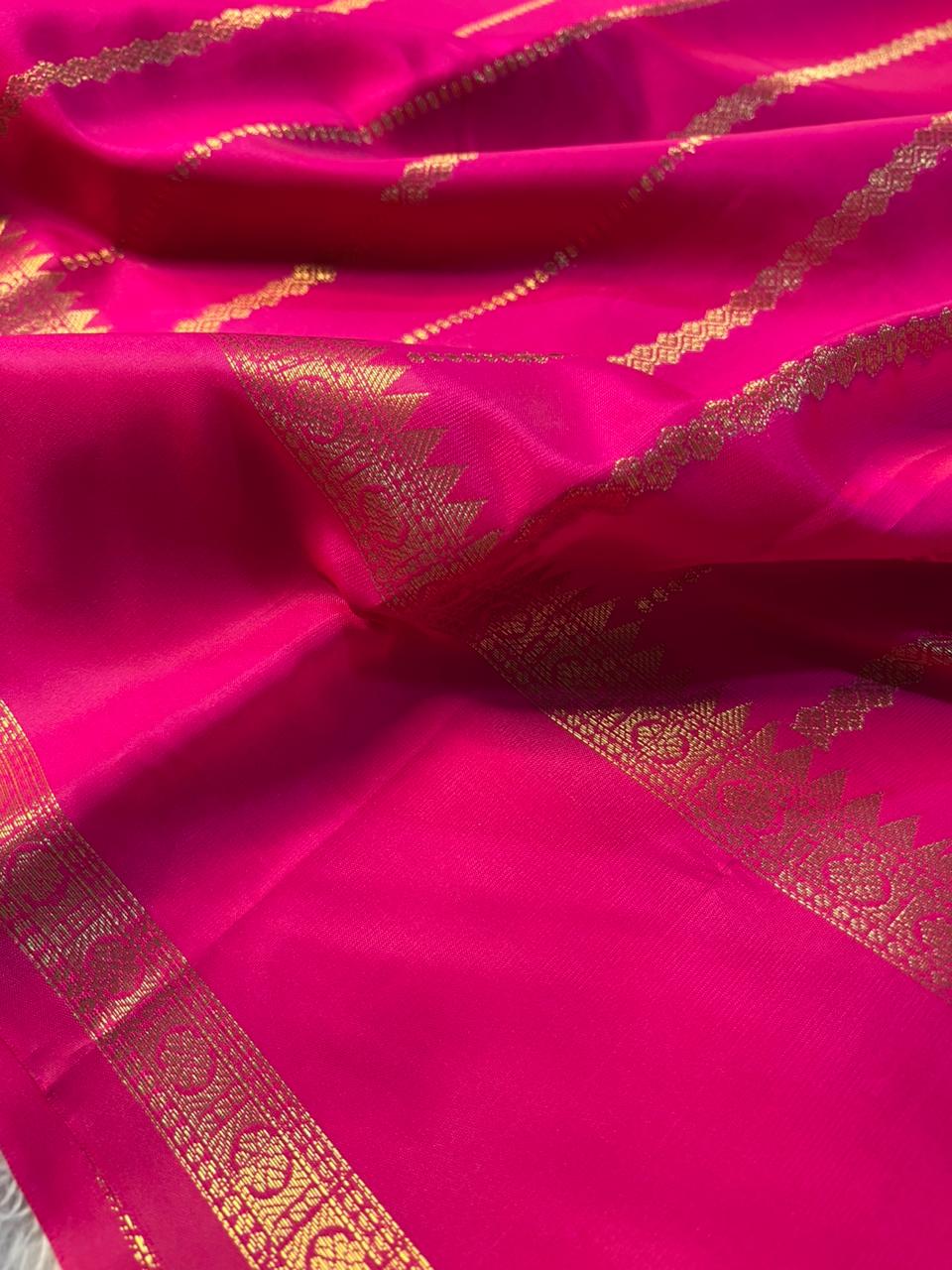 Rani Pink Softsilk Heritage Traditional Design Banarasi Saree