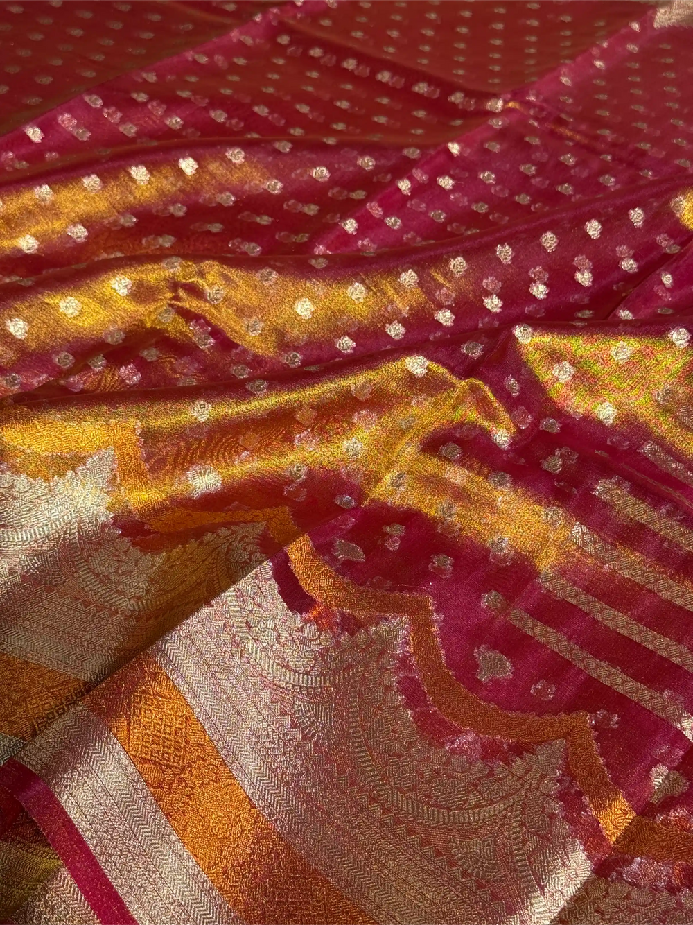 Rani Pink Tissue Silk Contemporary Heritage Weave Banarasi Saree