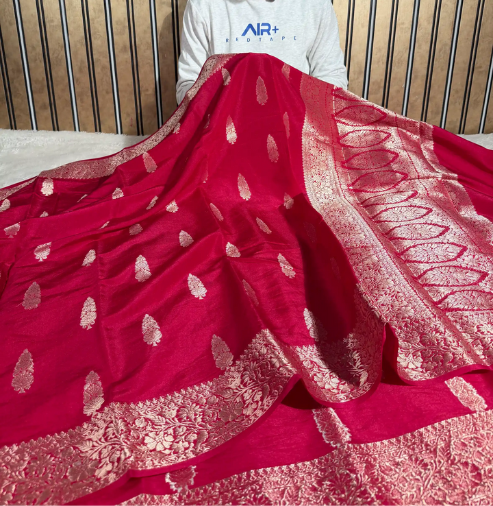 Rani Pink Warm Silk Traditional Buta Weave Banarasi Saree