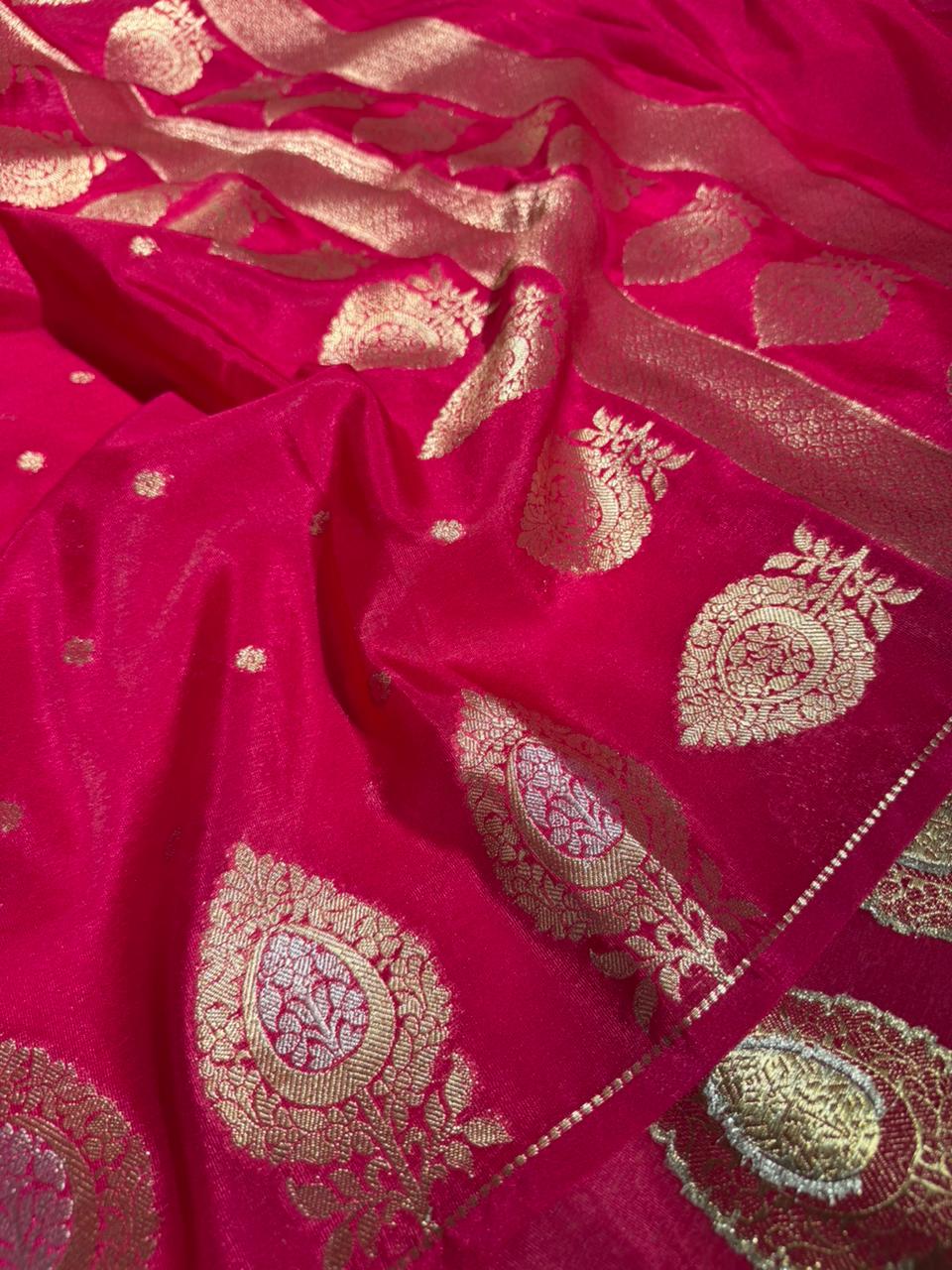 Rani Pink Warm Silk Traditional Buti Weave Banarasi Saree