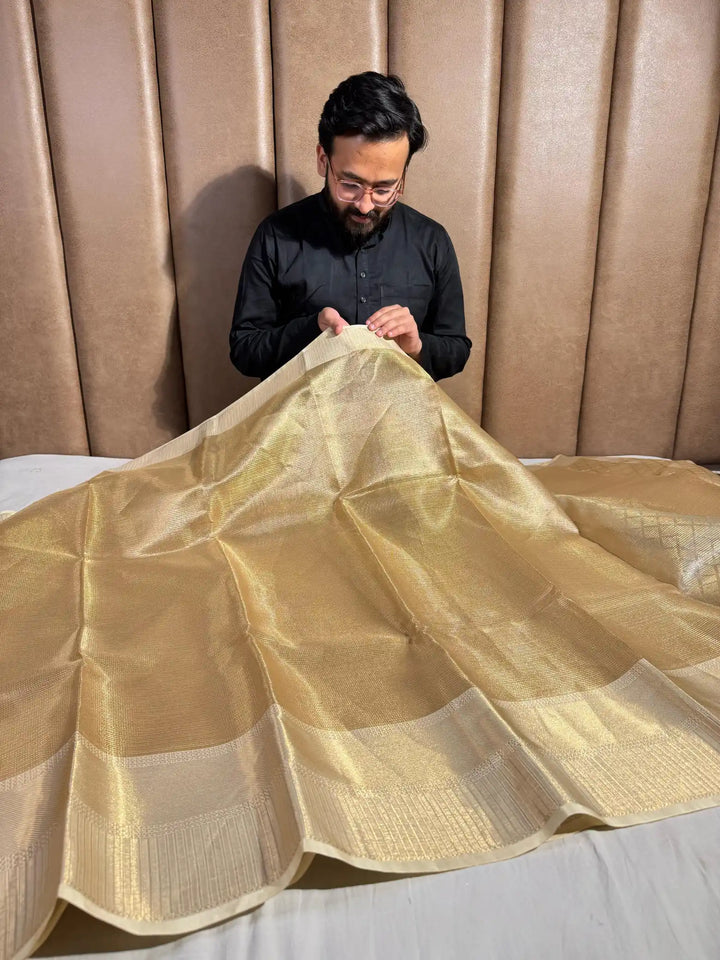 Rani Mukherjee Inspired Kanjivaram Tissue Silk Saree