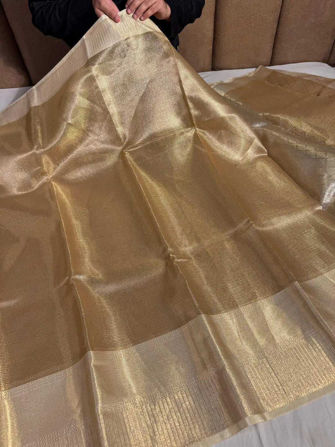 Rani Mukherjee Inspired Kanjivaram Tissue Silk Saree