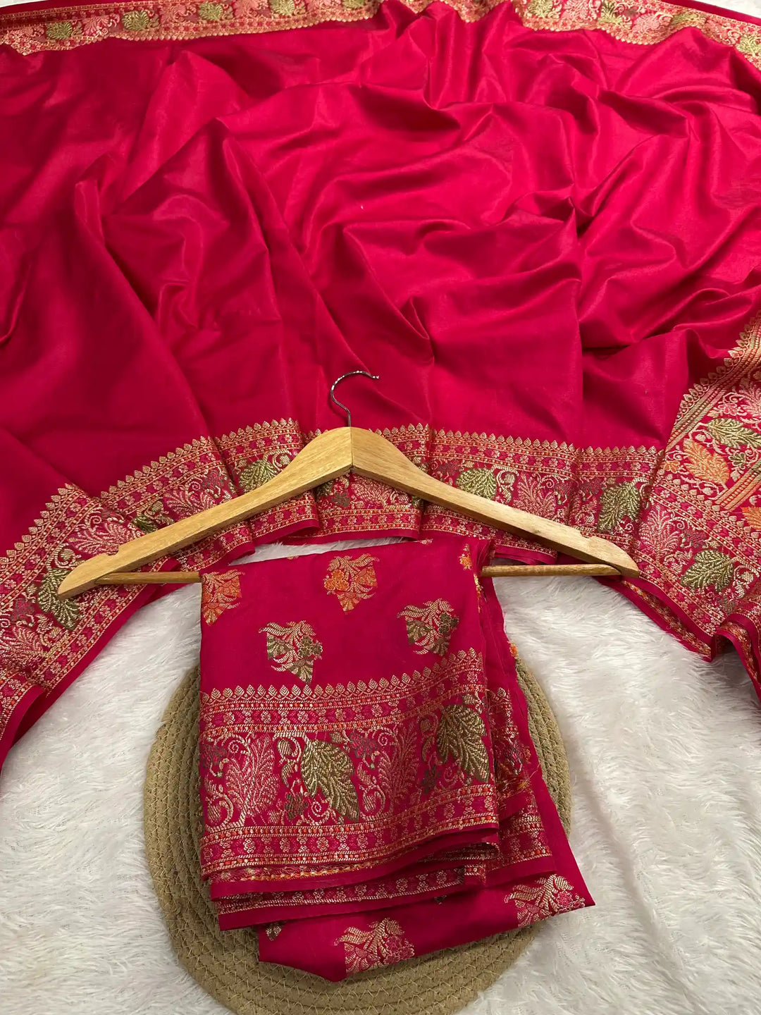 Rani Pink Banarasi Georgette Silk Golden Zari Border & Floral Motifs Saree