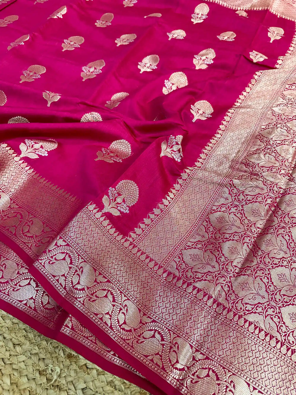 Rani Pink Chiniya Silk Traditional Banarasi Saree
