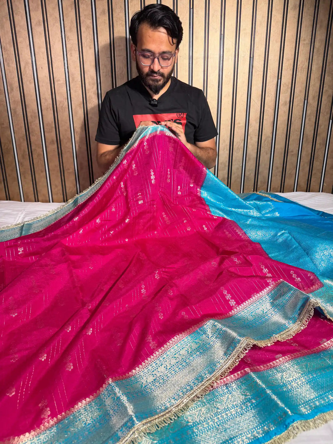 Rani Pink Eccentric Chiniya Silk Designer Banarasi Saree