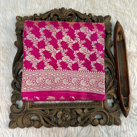 Rani Pink Intricate Munga Silk Banarasi Saree