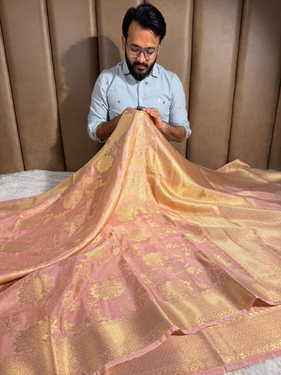 Rare Mauve Pink Tissue Silk Intricate Jaal Weave Banarasi Saree