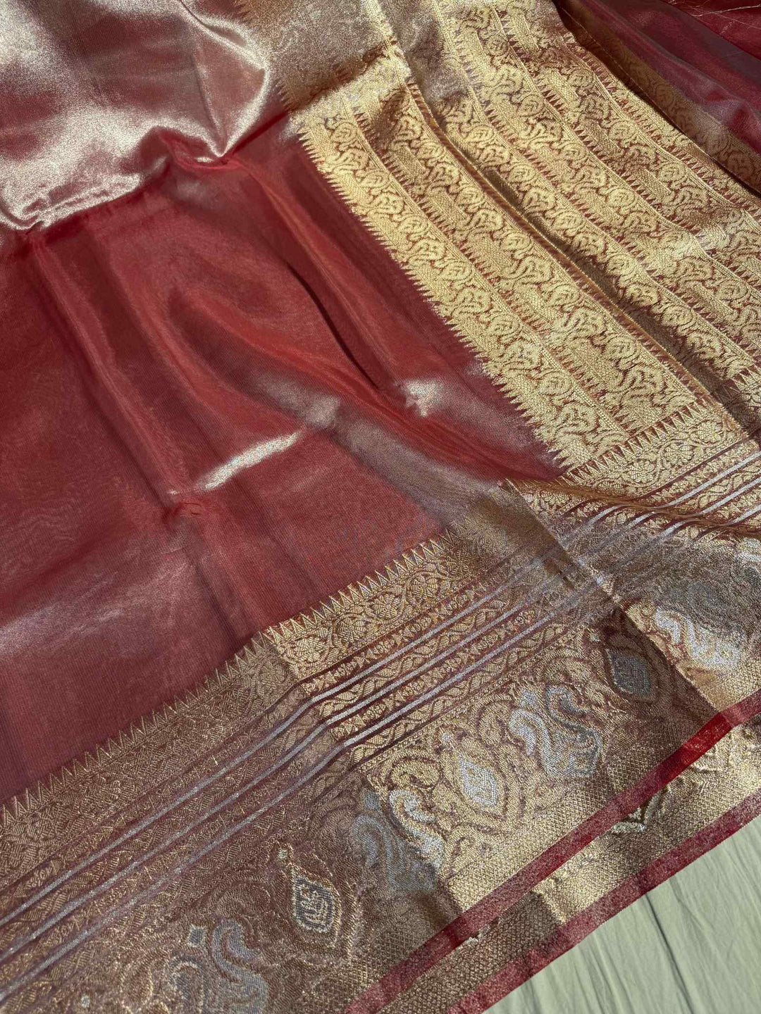 Rare Onion Pink Glass Tissue Silk Banarasi Saree