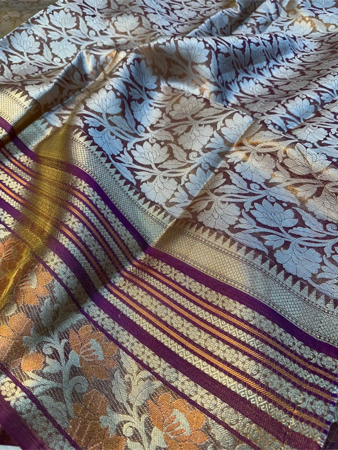 Rusted Purple Shade Crushed Tissue Silk Banarasi Saree