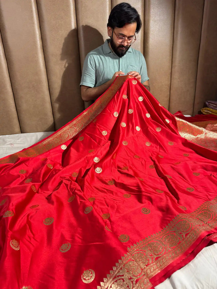 Red Satin Silk Saree with Rich Texture Design and Classical Pallu