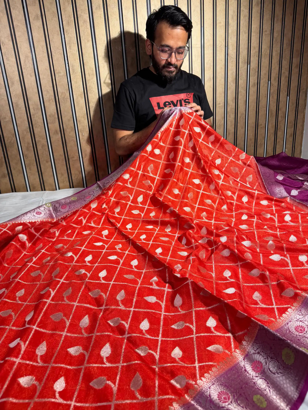 Red Shade Chiniya Silk Banarasi Saree