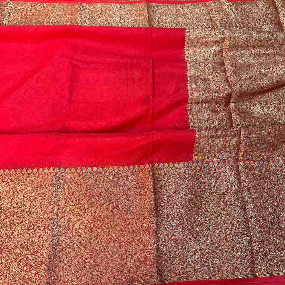 Red Warm Silk Kaat Bandh Weave Banarasi Saree