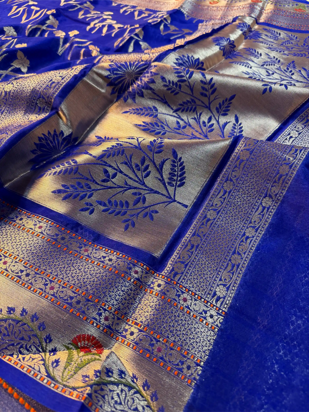 Royal Blue Chiniya Silk Jacquard Weave Banarasi Saree