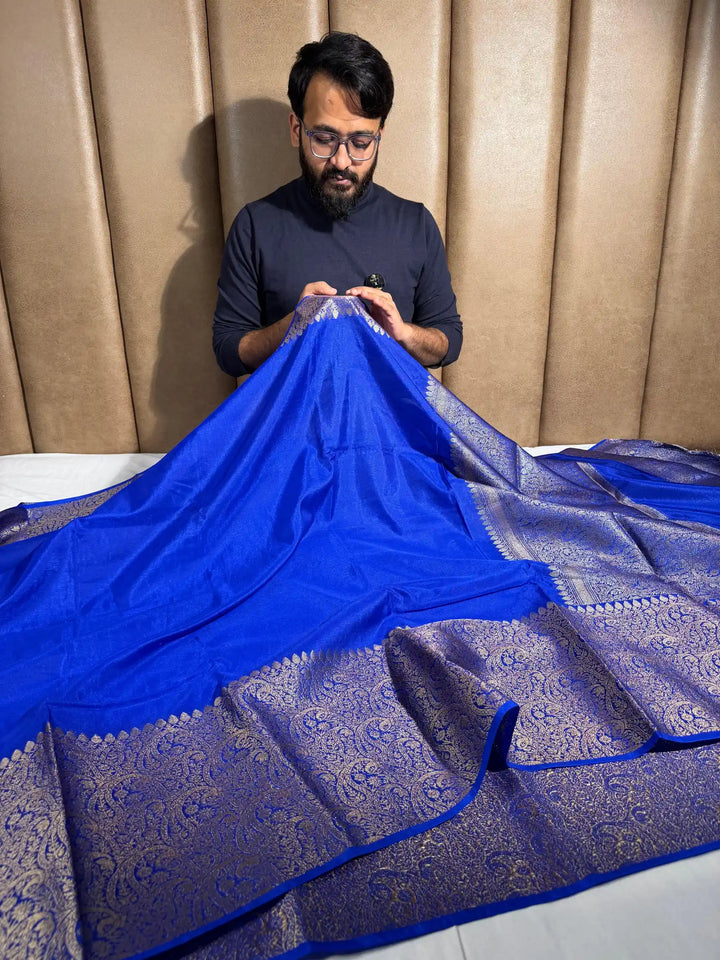 Royal Blue Warm Silk Kaat Bandh Banarasi Saree