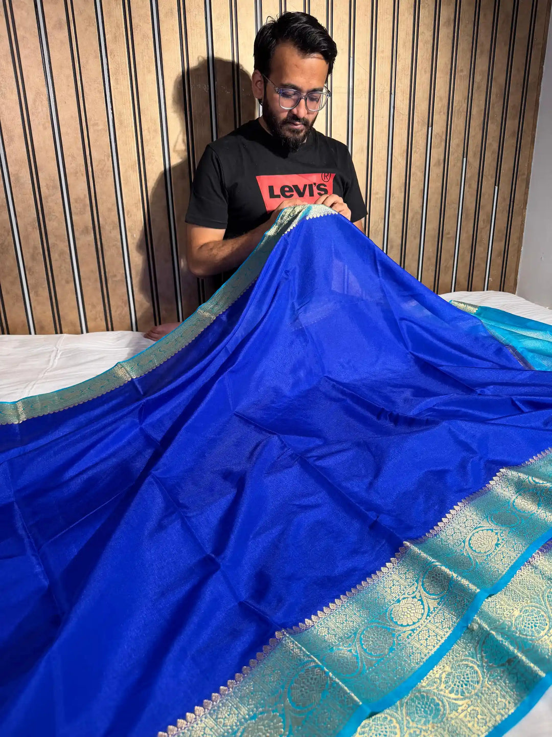 Royal blue Chinia silk traditional Banarasi saree