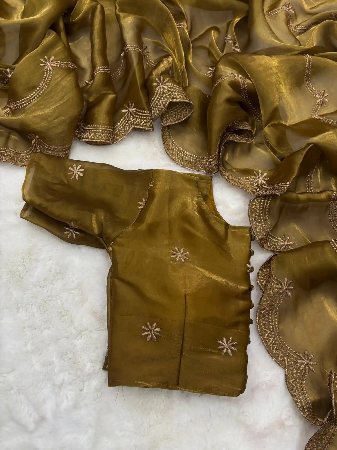 Rusted Brown Shade Shimmery Tissue Silk Saree