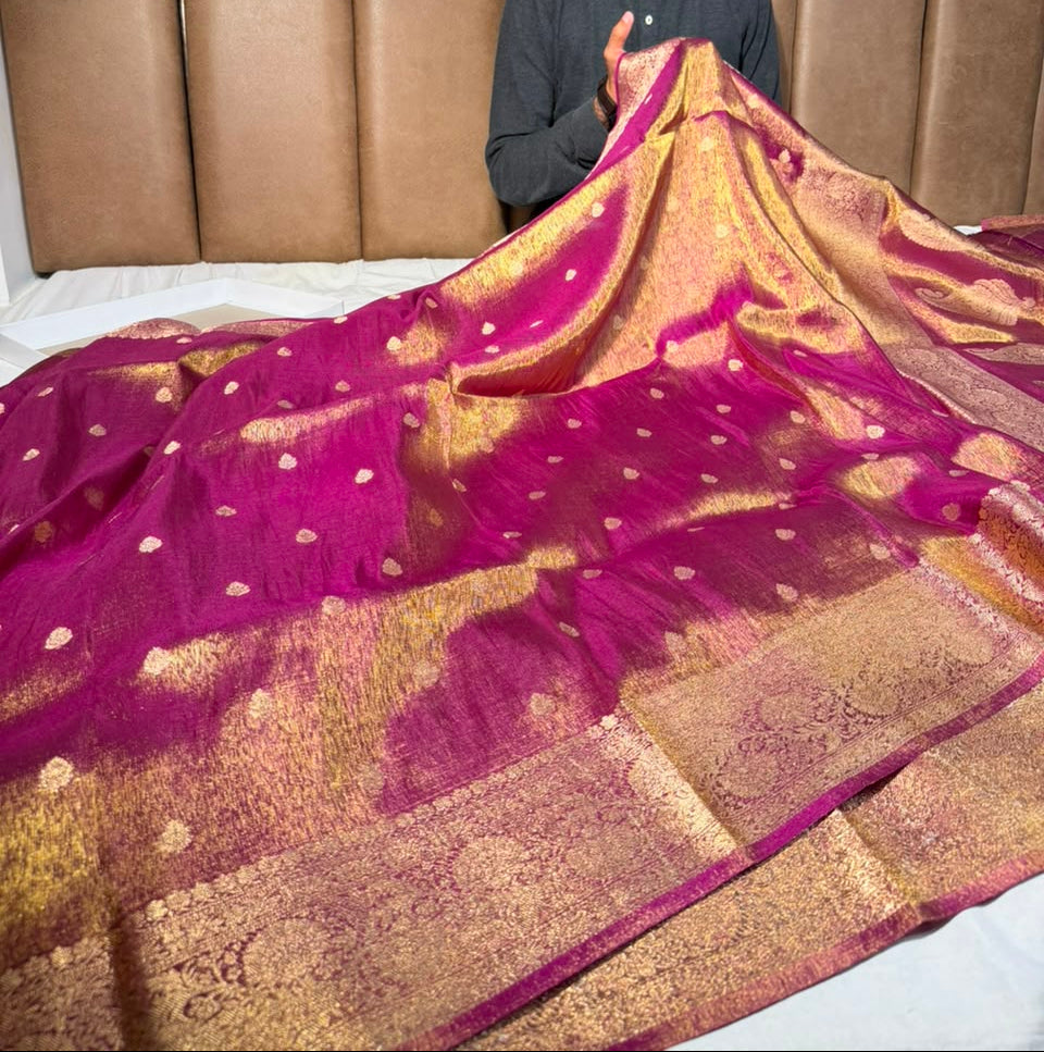 Rusted Shade Breathable Katan Tissue Banarasi Saree