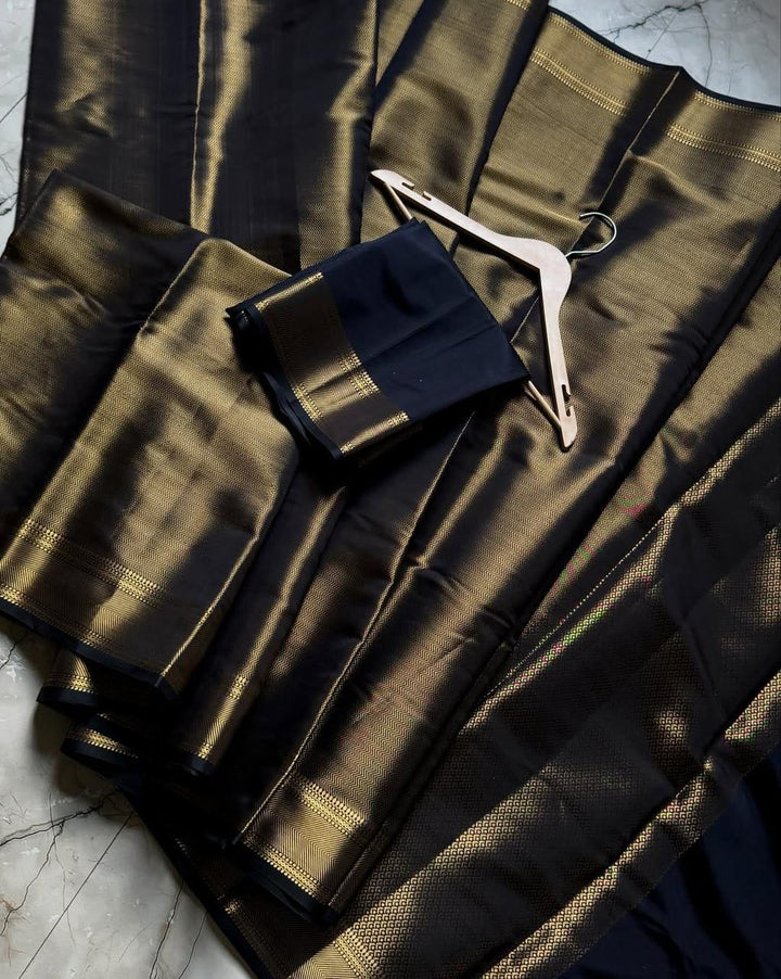 Sai pallavi inspired tissue silk saree with rich pallu and blouse