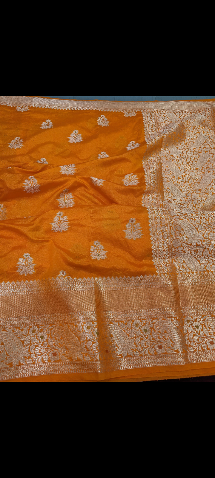 Premium Chiniya Silk Saree with rich pallu and blouse