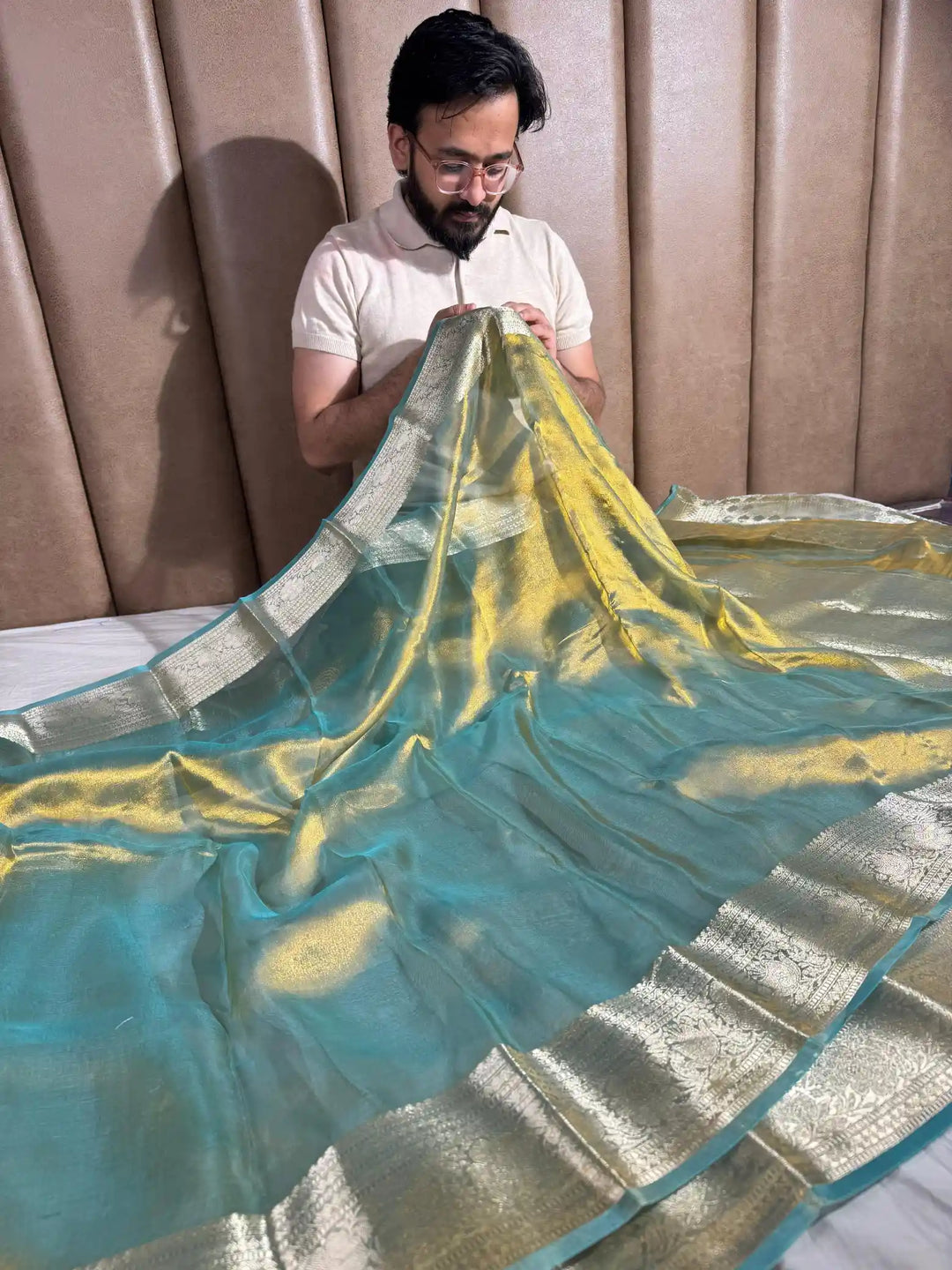 Sea Green Pure Tissue Silk Saree with Rich Pallu and Blouse