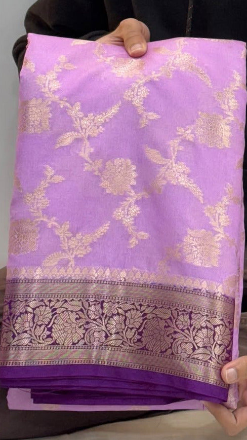 Subtle Lavender Chiniya Silk Zari Floral Jaal Banarasi Saree