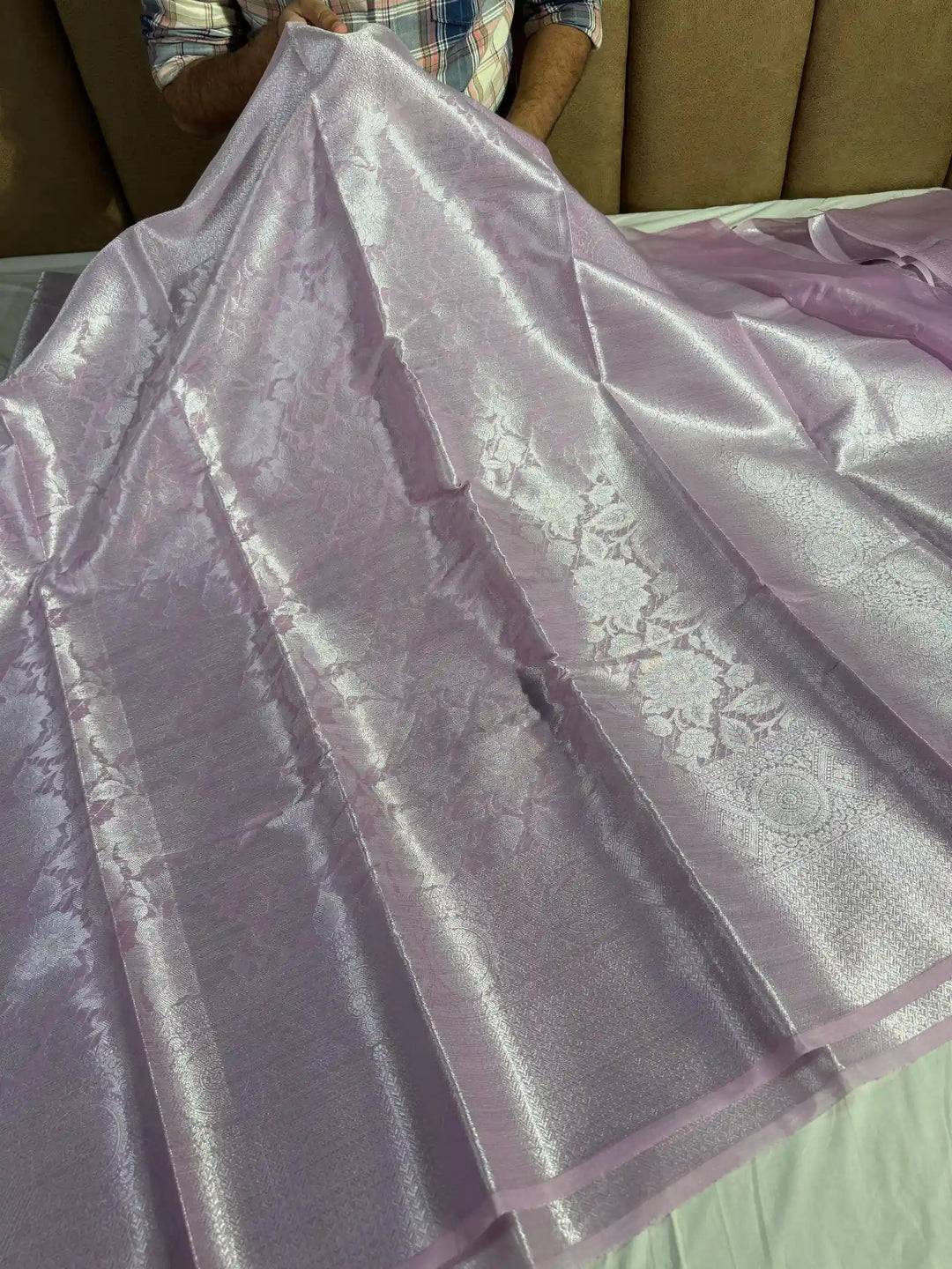 Super soft kubera pattu Silk saree with zari pallu and blouse