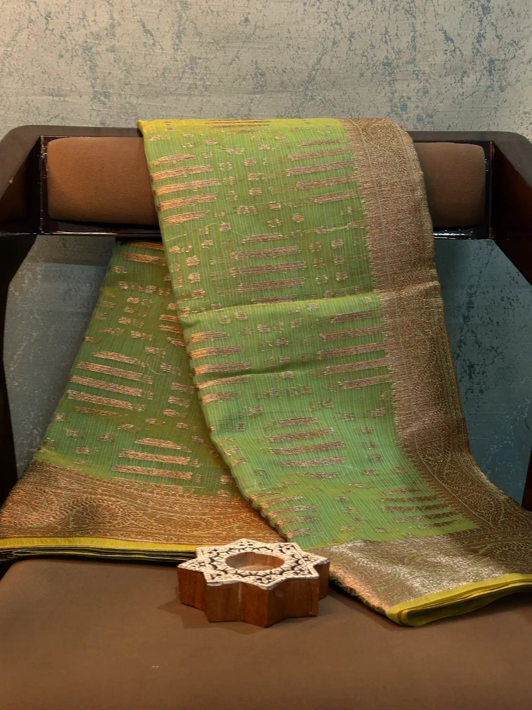 Contemporary Weave Softsilk Heritage Banarasi Saree