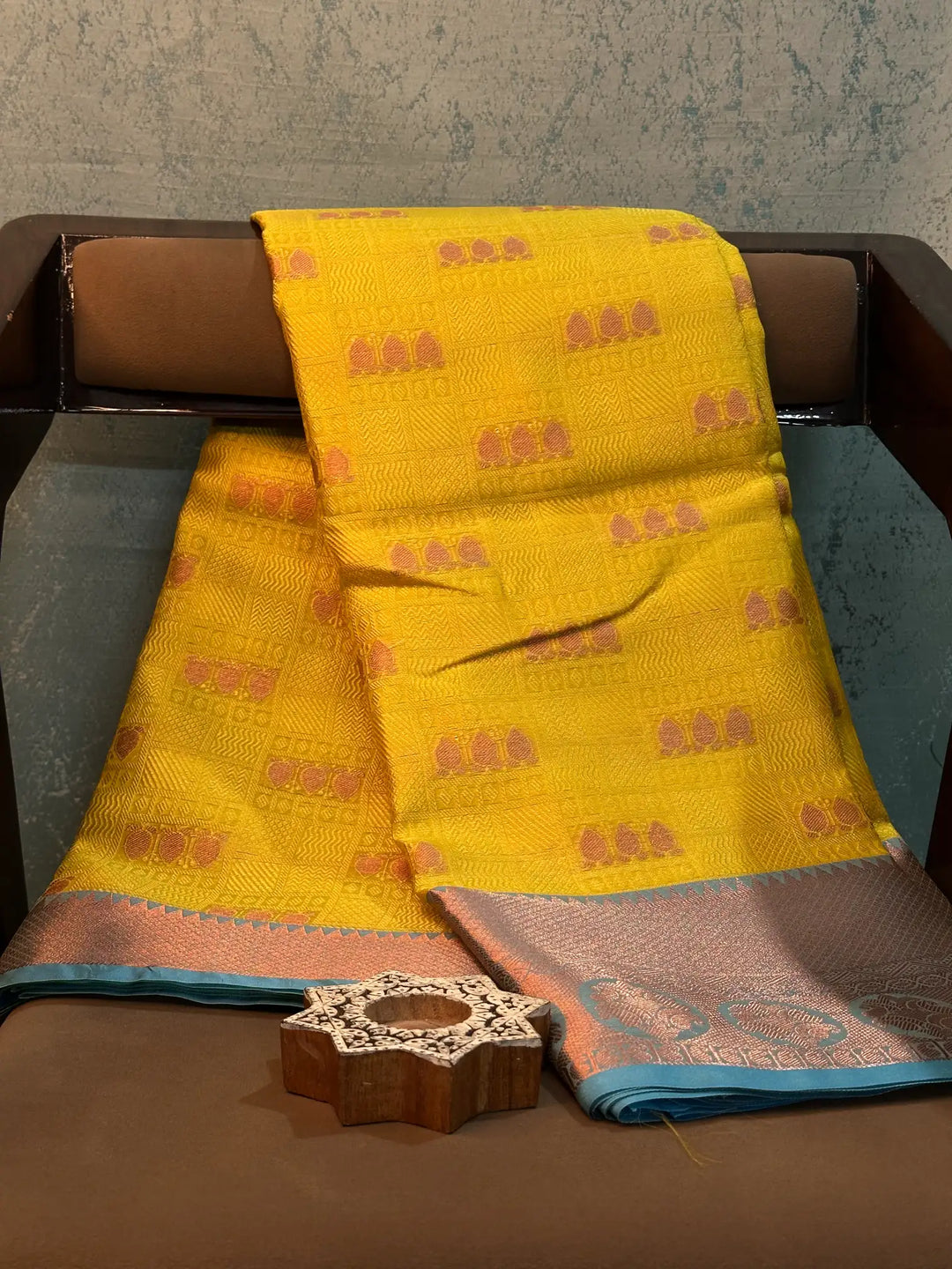 Contemporary Weave Softsilk Heritage Banarasi Saree
