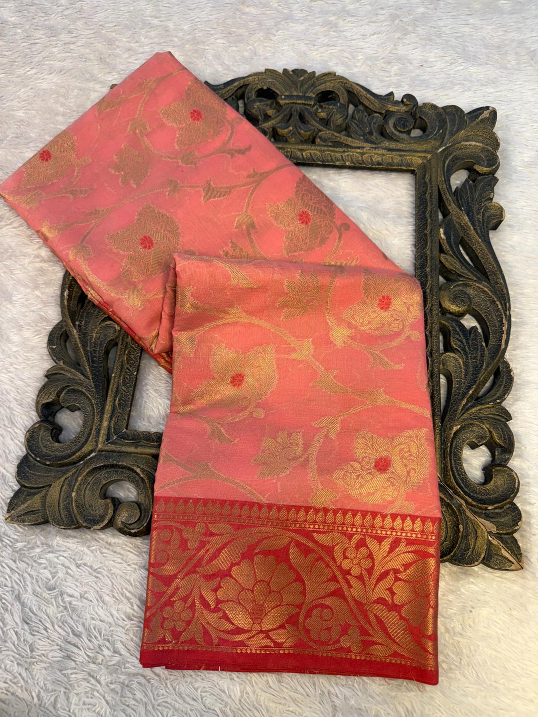 Trending Softsilk Jacquard Unique Banarasi Saree