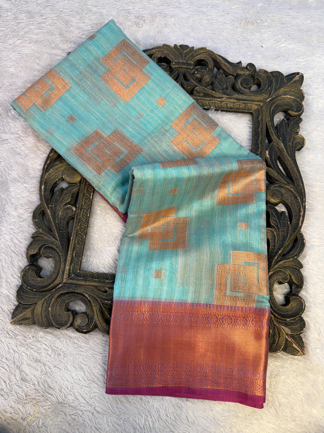 Trending Softsilk Jacquard Unique Banarasi Saree