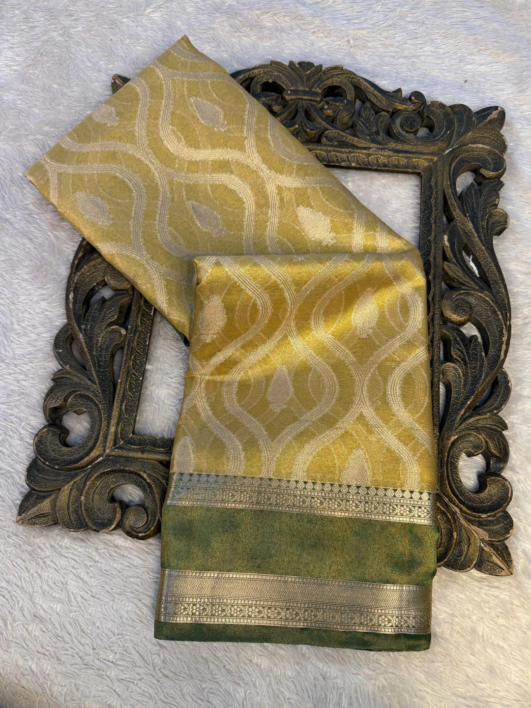 Eccentric zari weave Softsilk Banarasi Saree