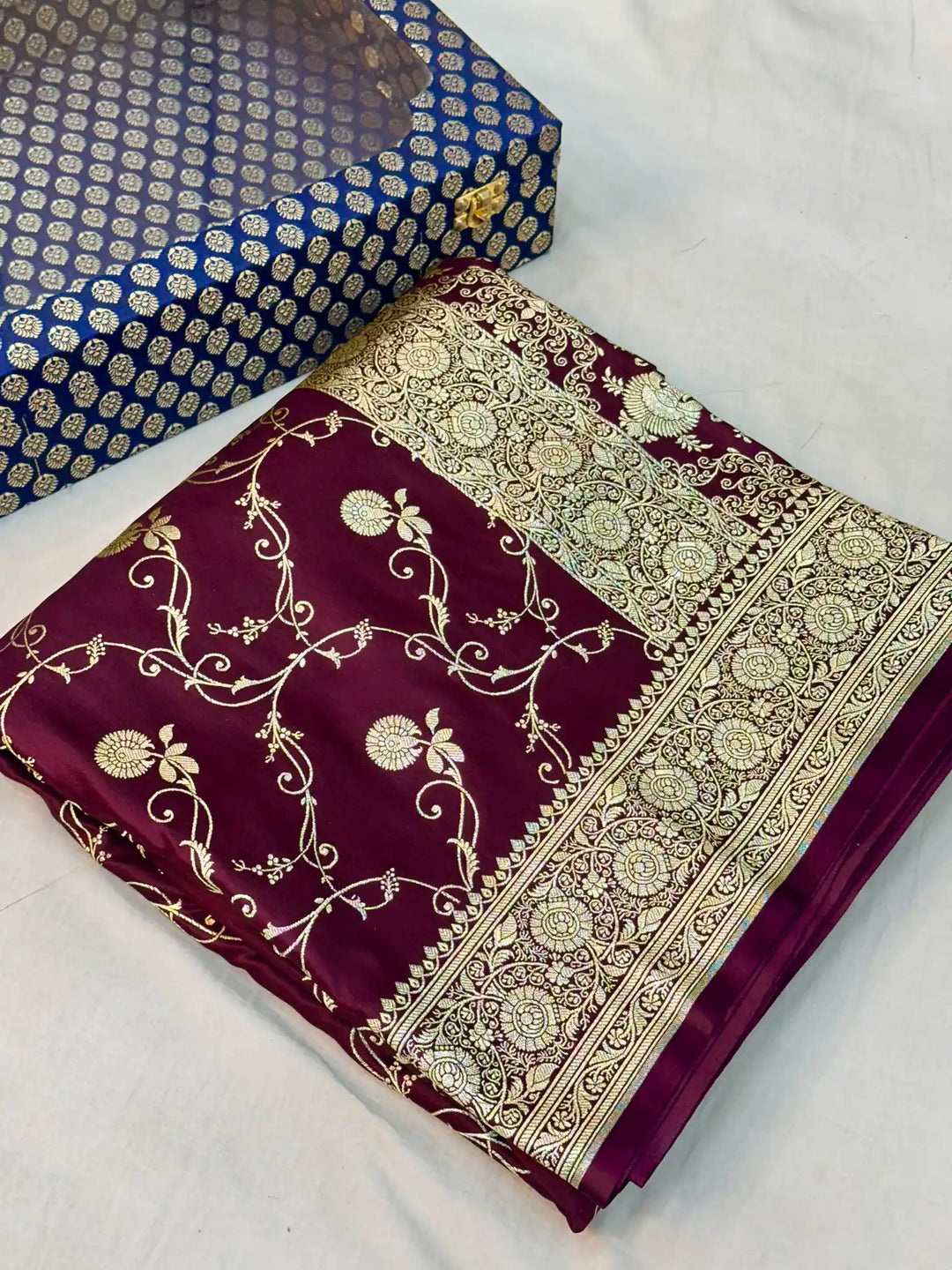 Vine Satin Silk Saree with Rich Texture Design and Classical Pallu
