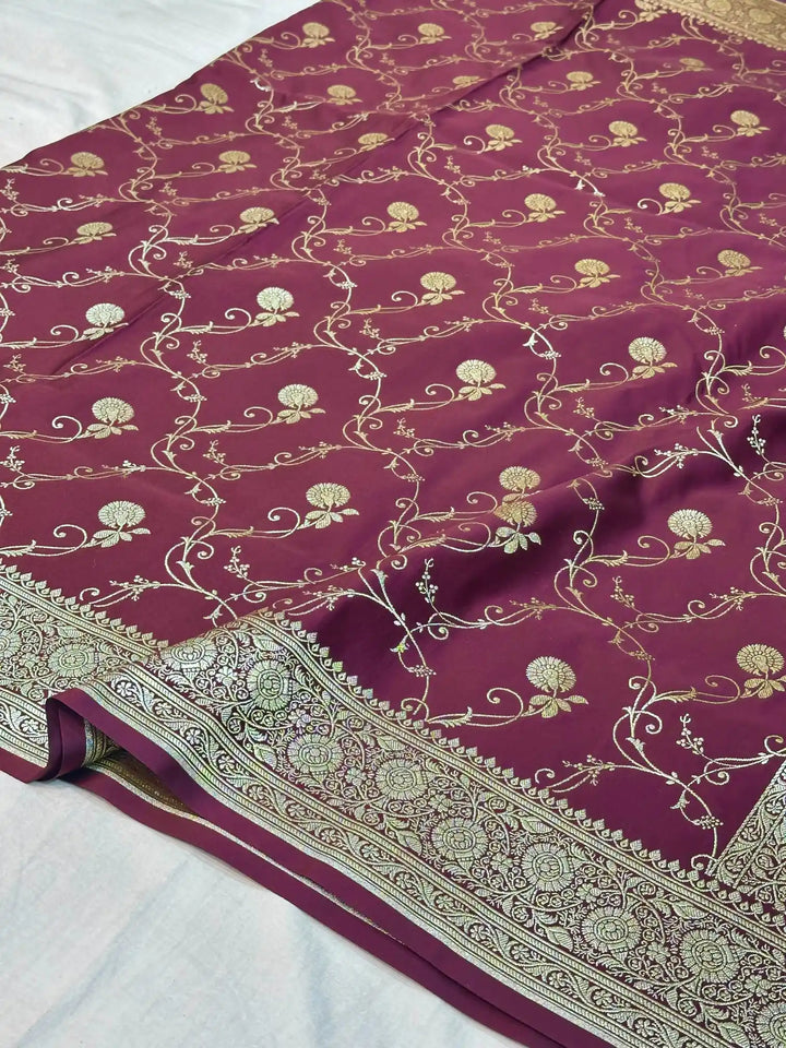 Vine Satin Silk Saree with Rich Texture Design and Classical Pallu