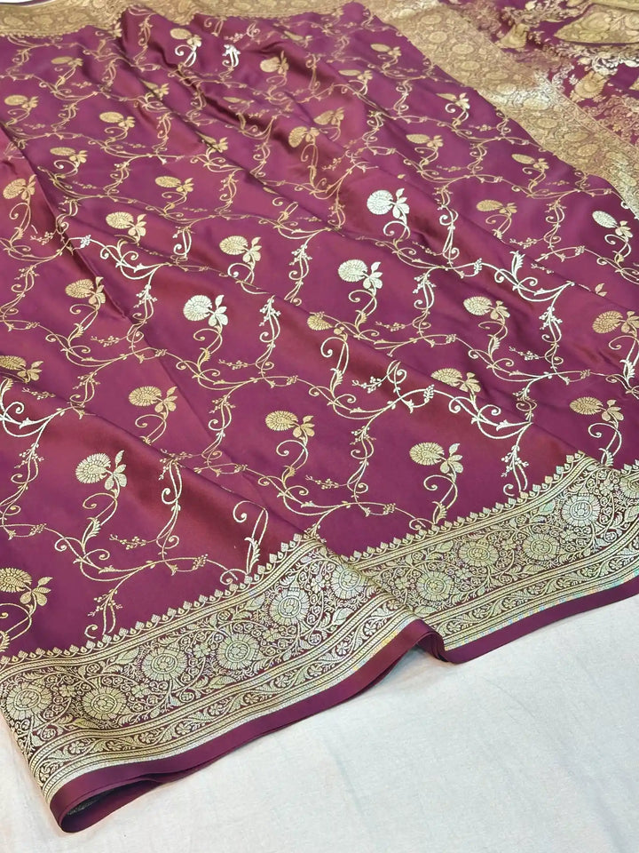 Vine Satin Silk Saree with Rich Texture Design and Classical Pallu